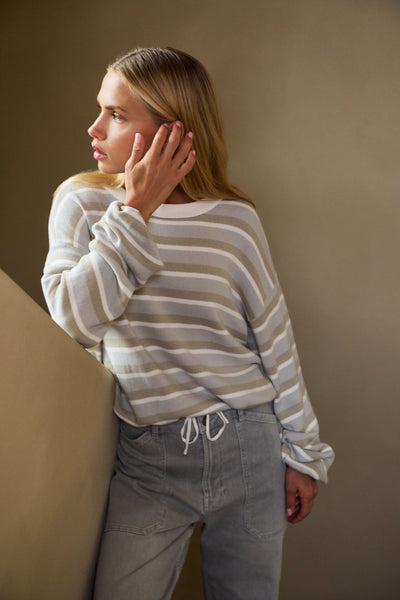 000570 Striped Sweater