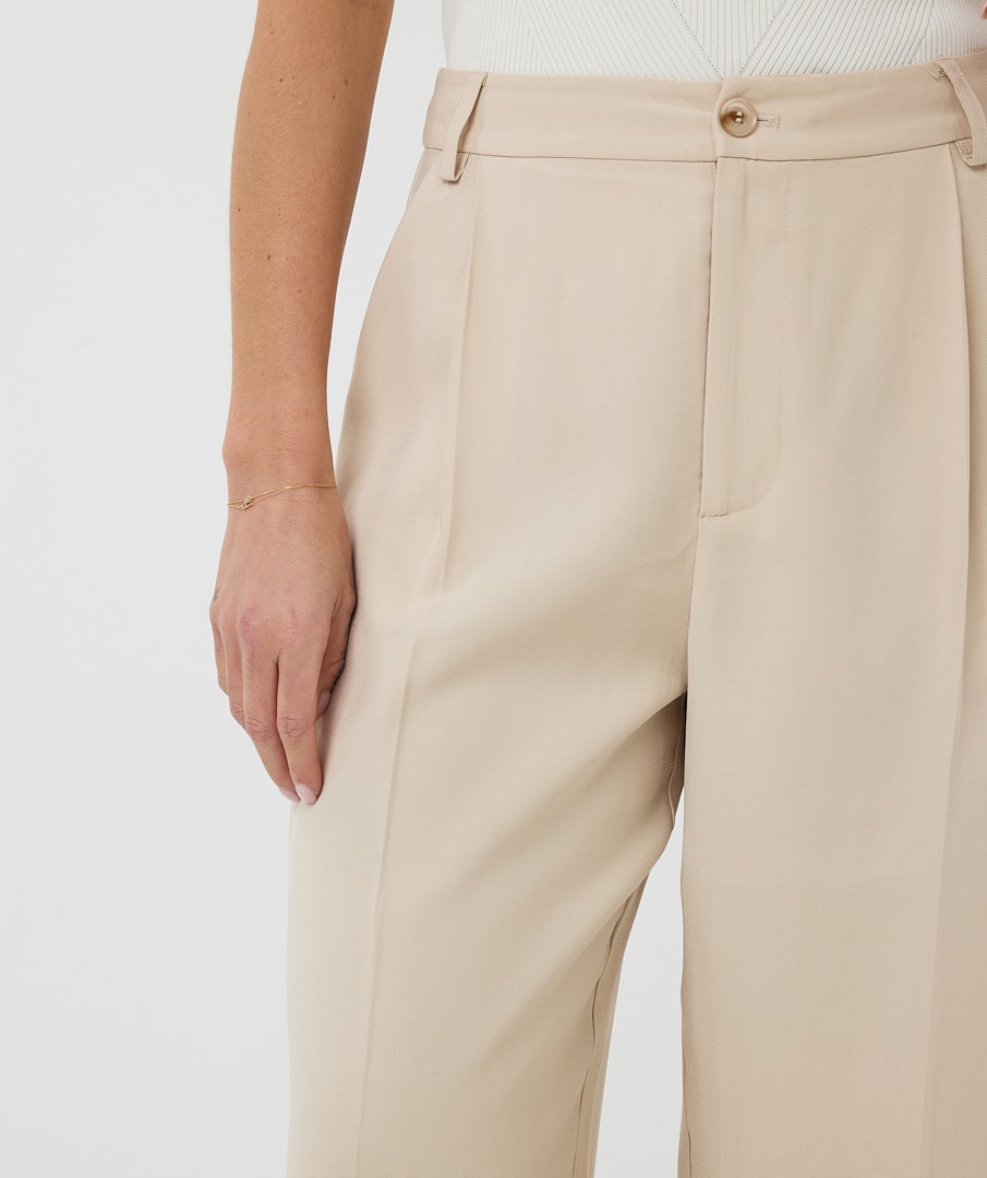 10221 Trousers