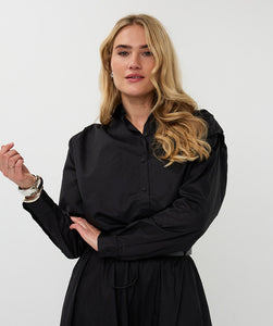 28533 Cropped Blouse