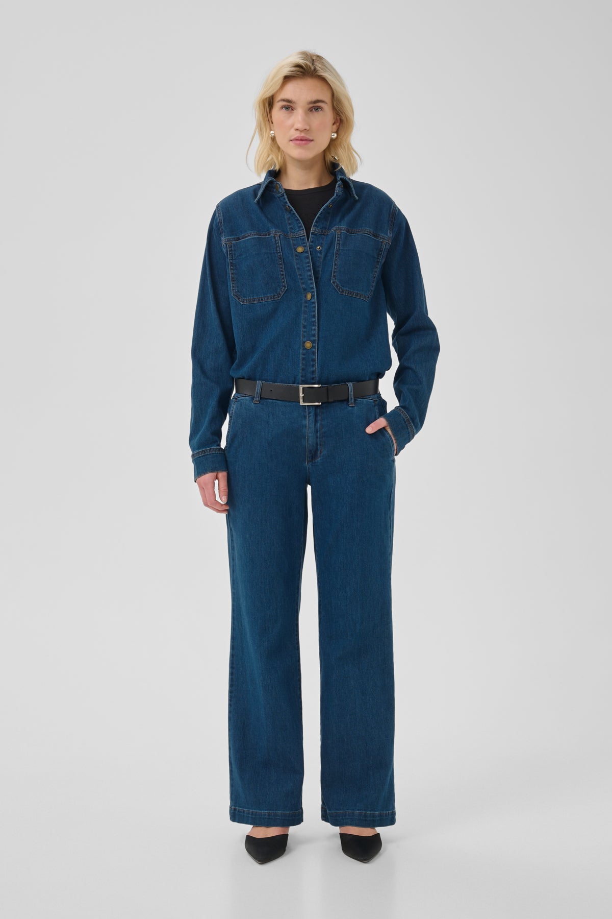 30 The Lara 115 Pant in Medium Clear Blue Wash