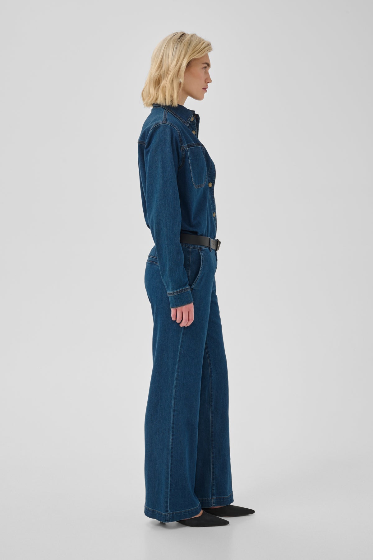 30 The Lara 115 Pant in Medium Clear Blue Wash