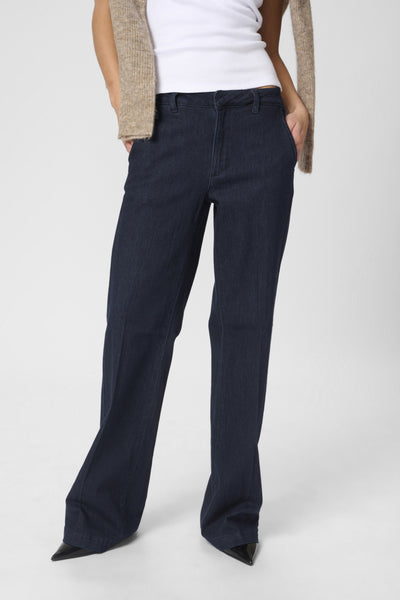 30 The Lara 115 Pant in Dark Blue Unwash