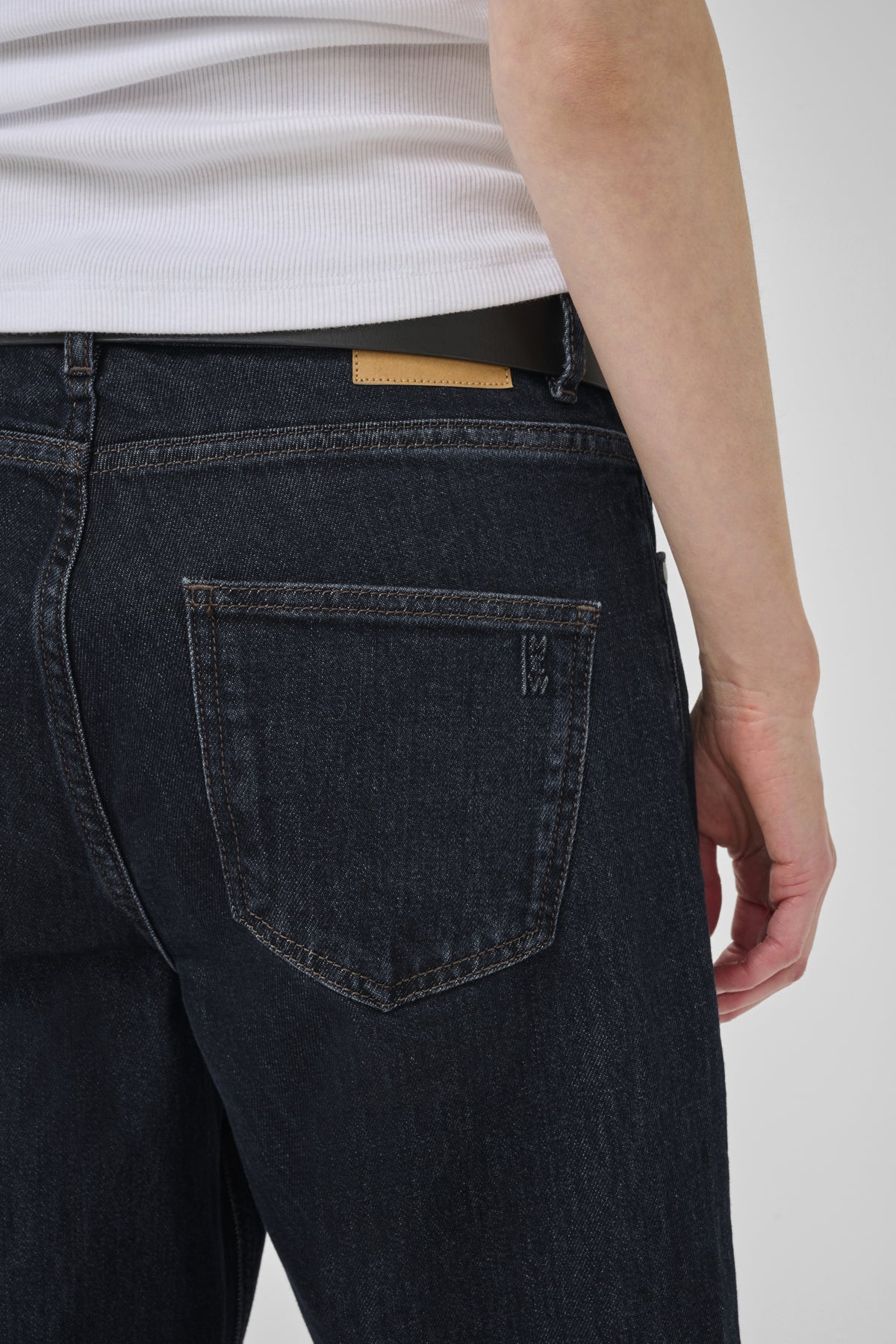 BalooMW 139 High Barrel Jeans in Dark Blue Un-wash