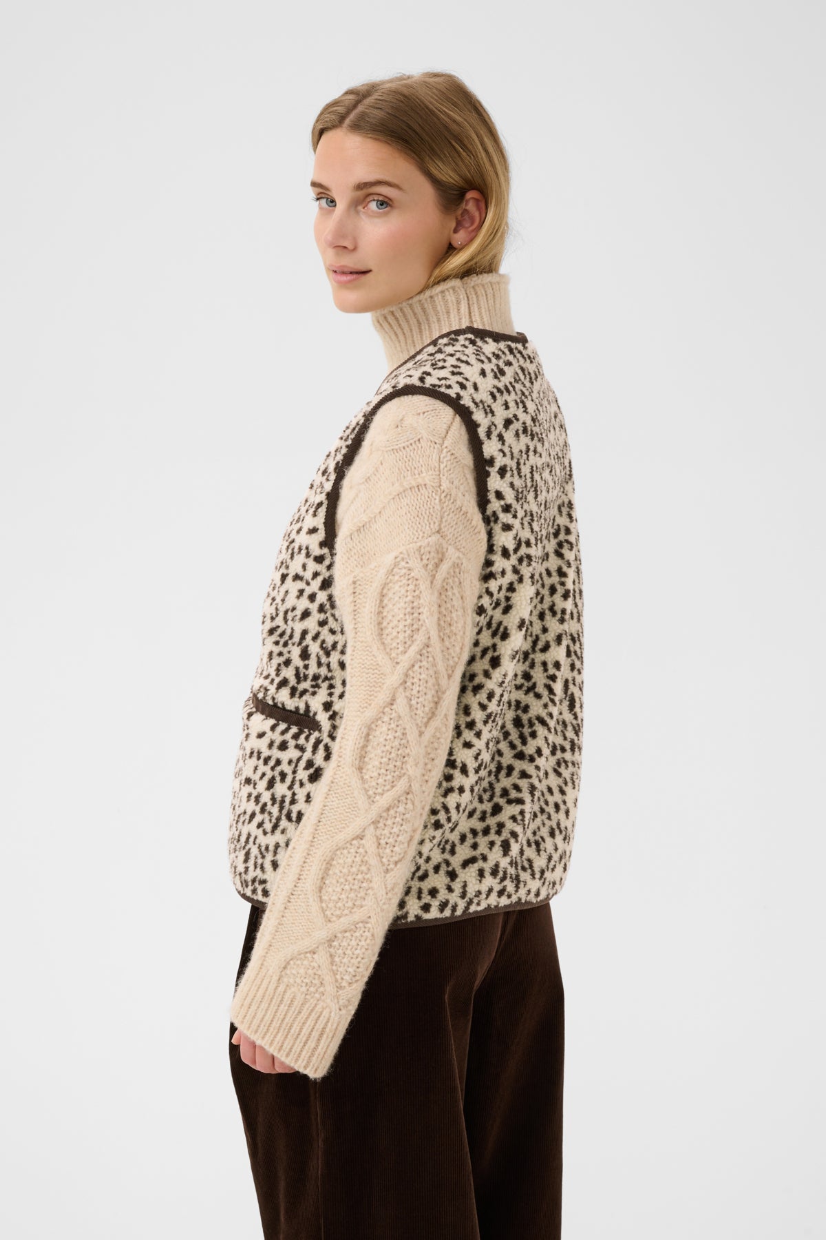 CameliePW Vest