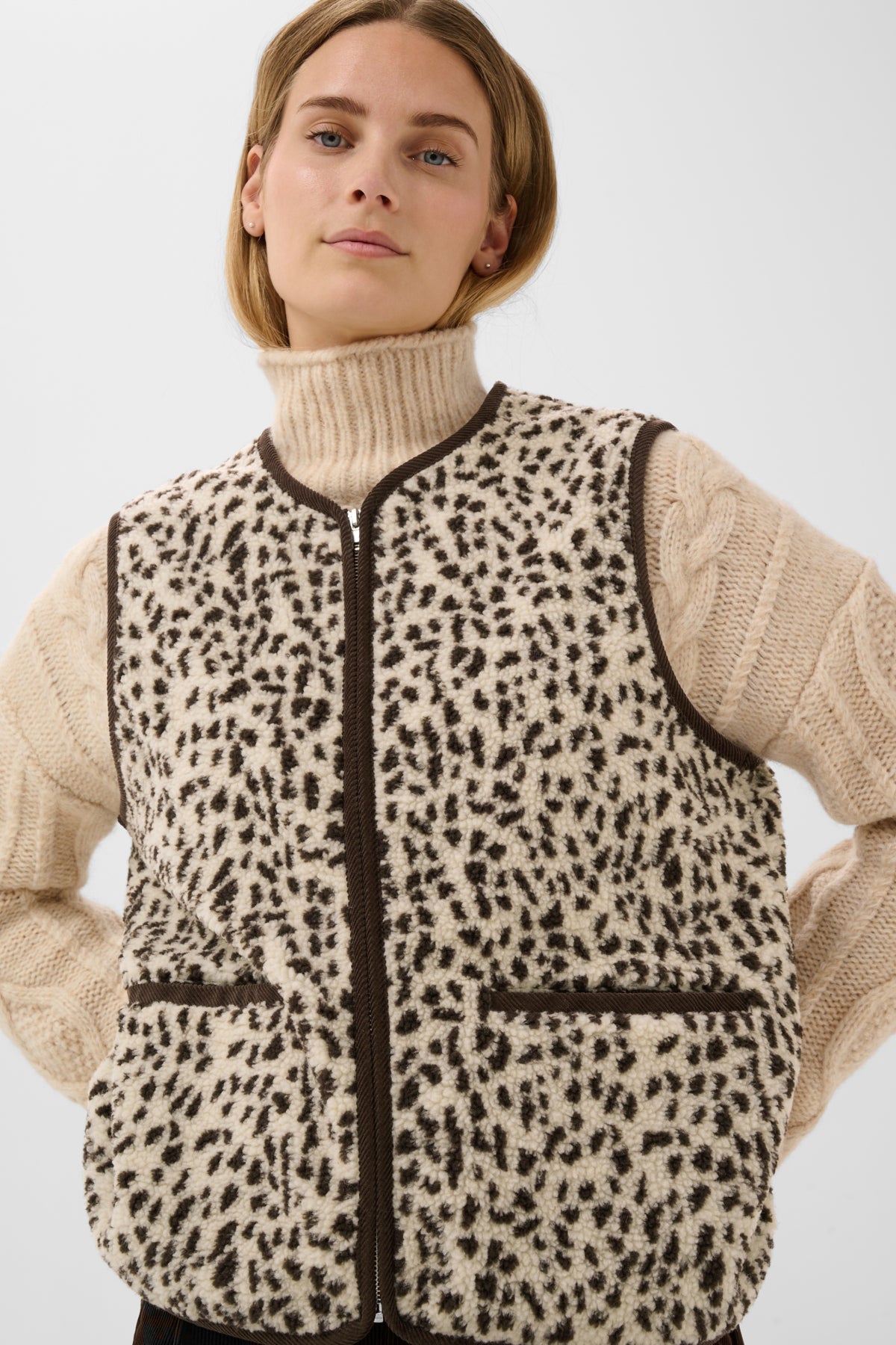CameliePW Vest