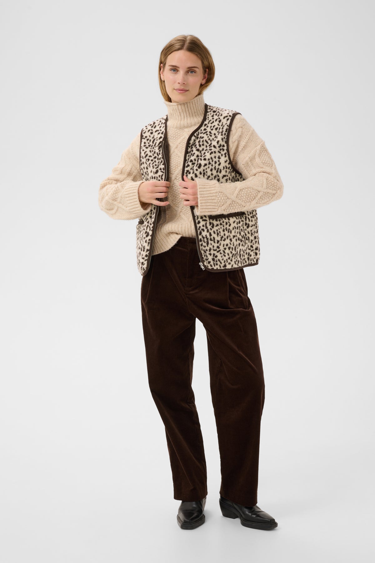 CameliePW Vest