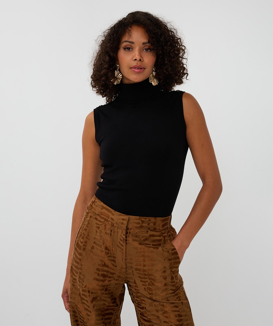 07538 sleeveless Knit Sweater - Colour Options