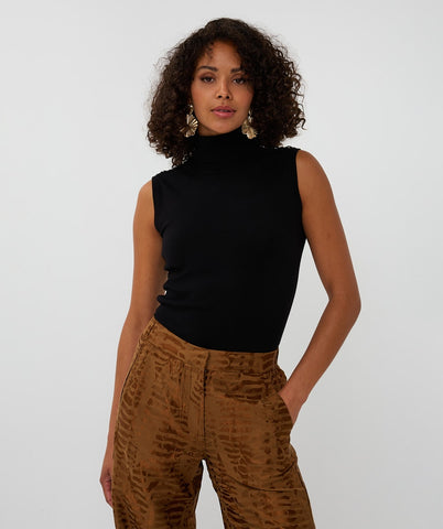 07538 sleeveless Knit Sweater - Colour Options
