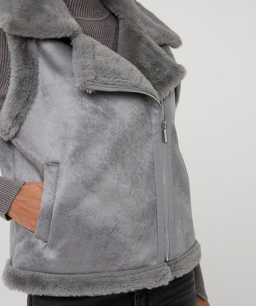37502 Fur Gillet