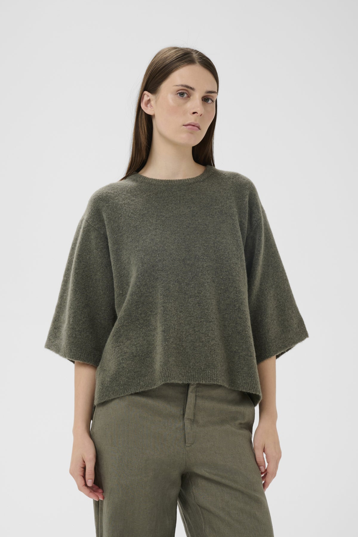 GuniIW Knit Tee - Colour Options