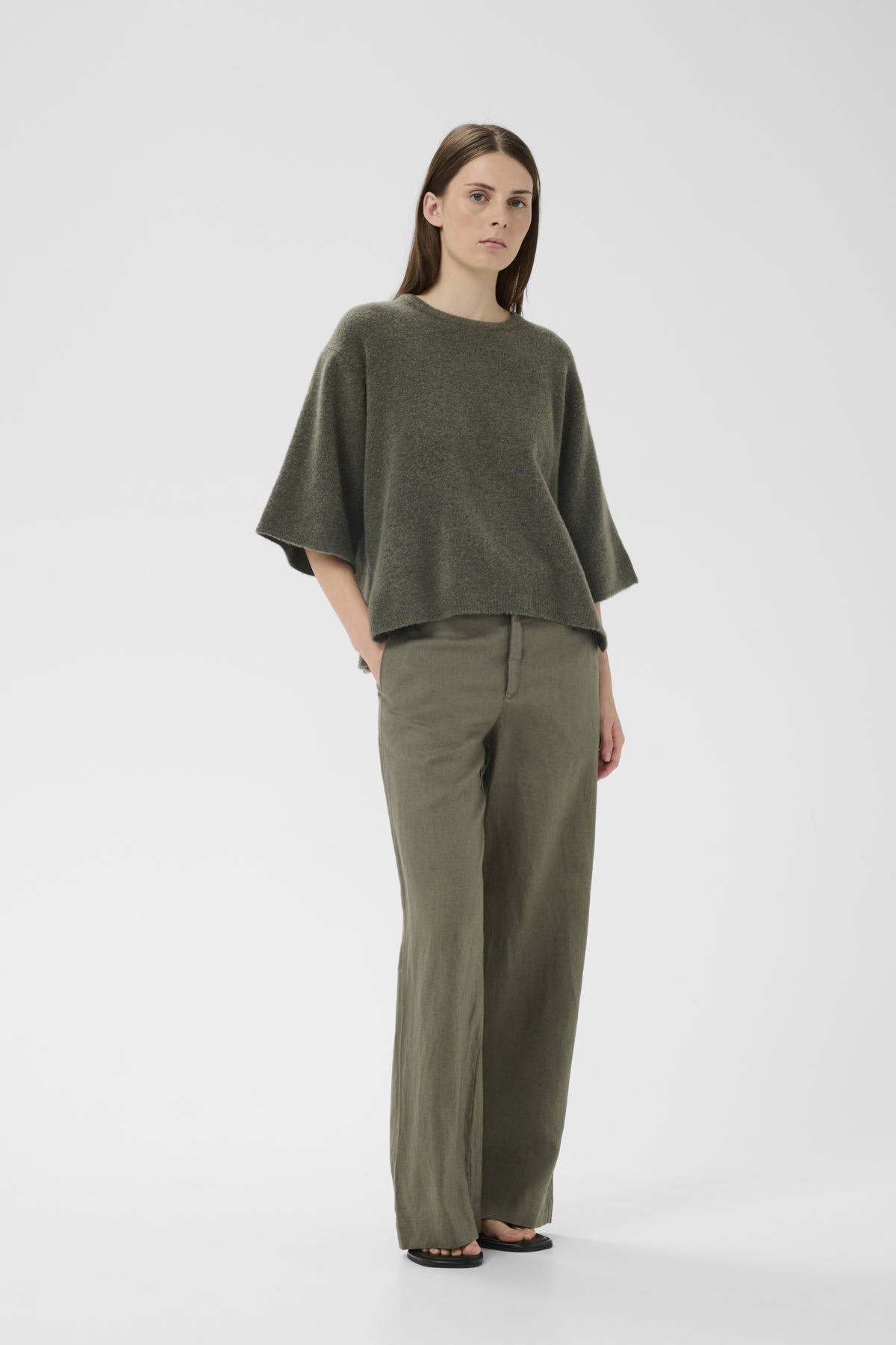 GuniIW Knit Tee - Colour Options