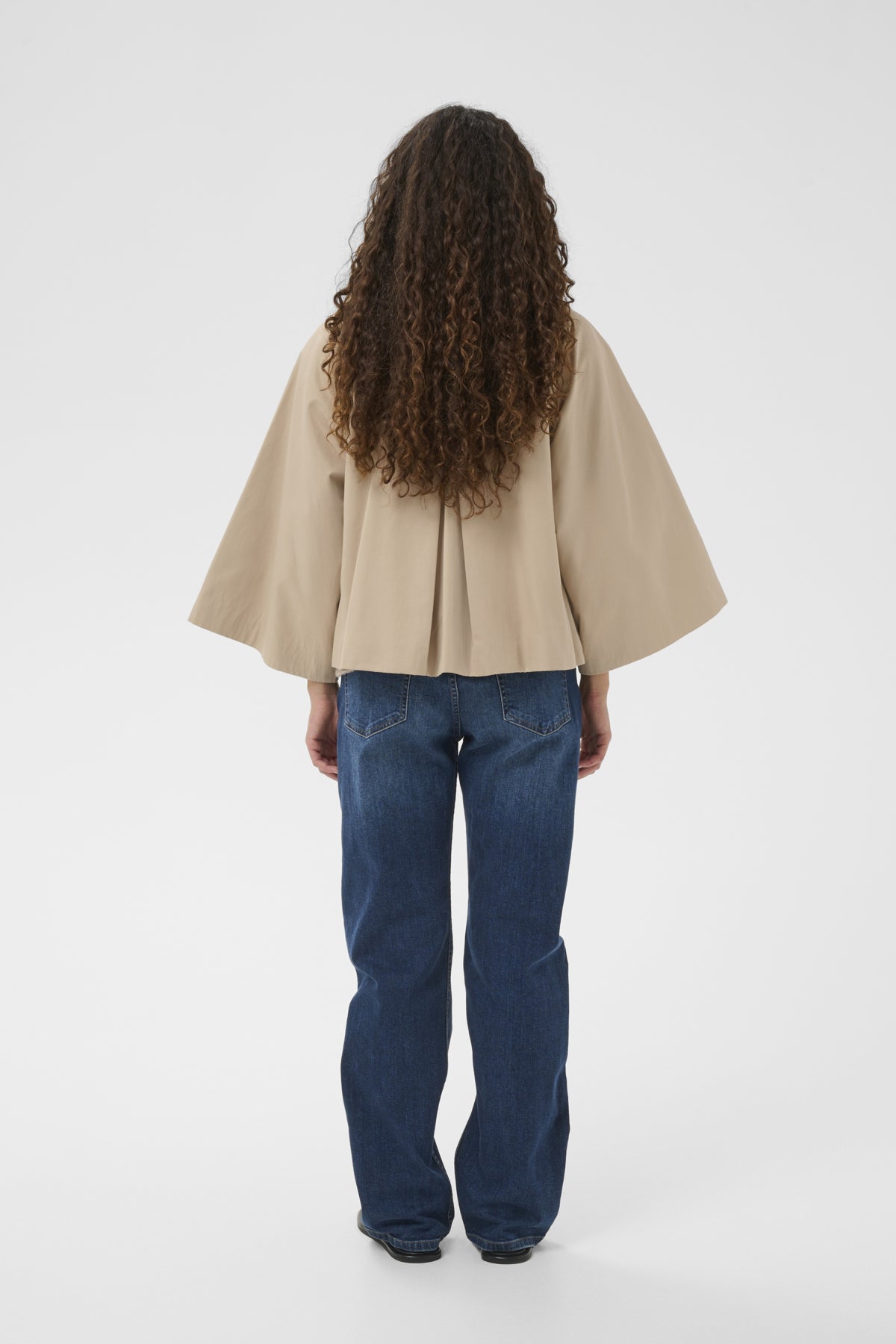 HinonaIW Cape Jacket