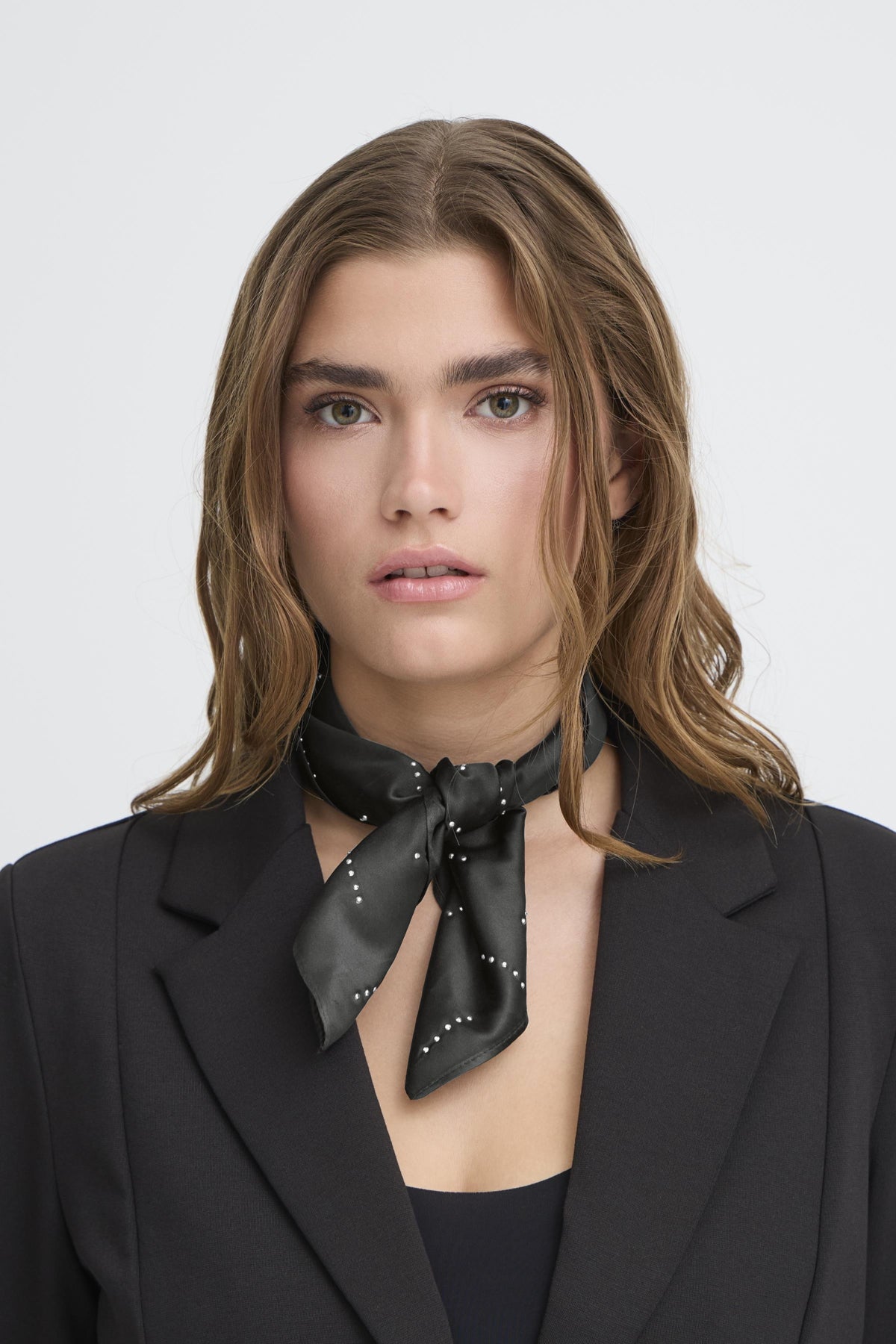 IaBeate Scarf