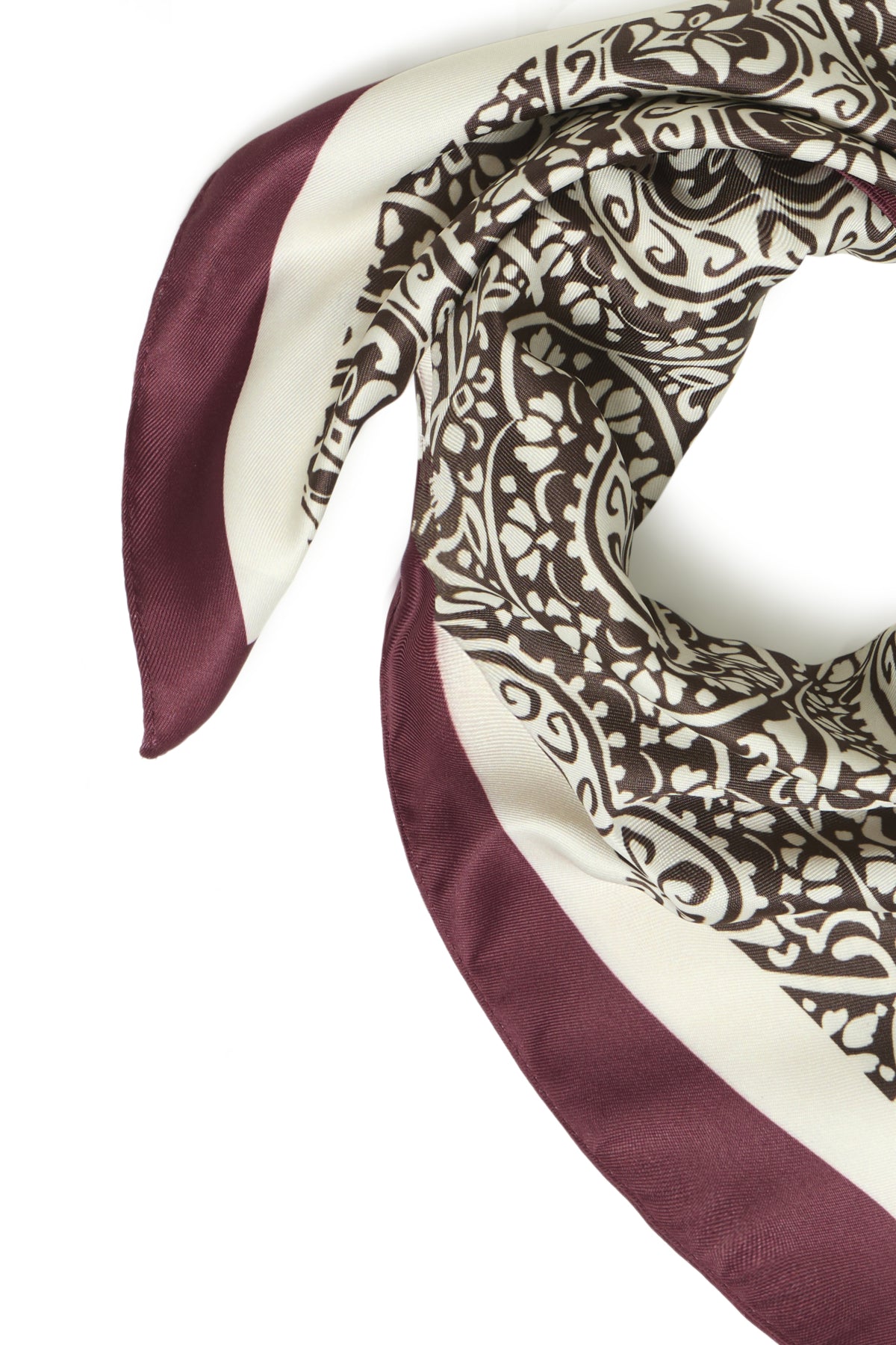 IaKatilio Scarf