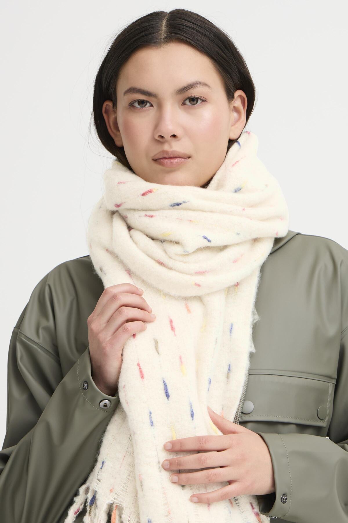 IaLaere Scarf