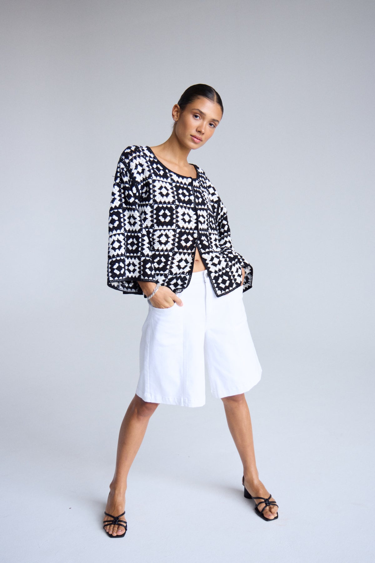 IhBandie Cardigan