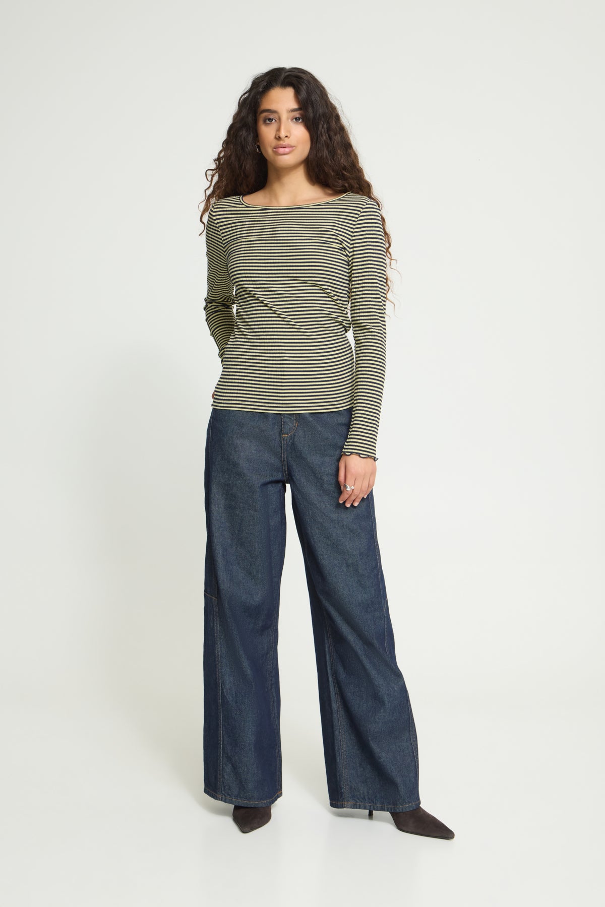 IhCella Long Sleeve Top in Leek Green and Maritime Blue