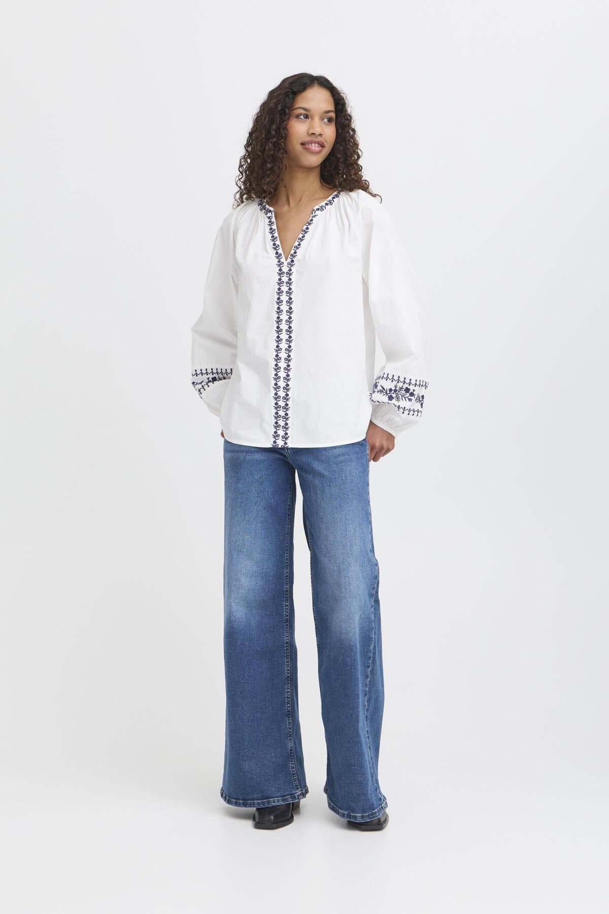 IhElava Blouse