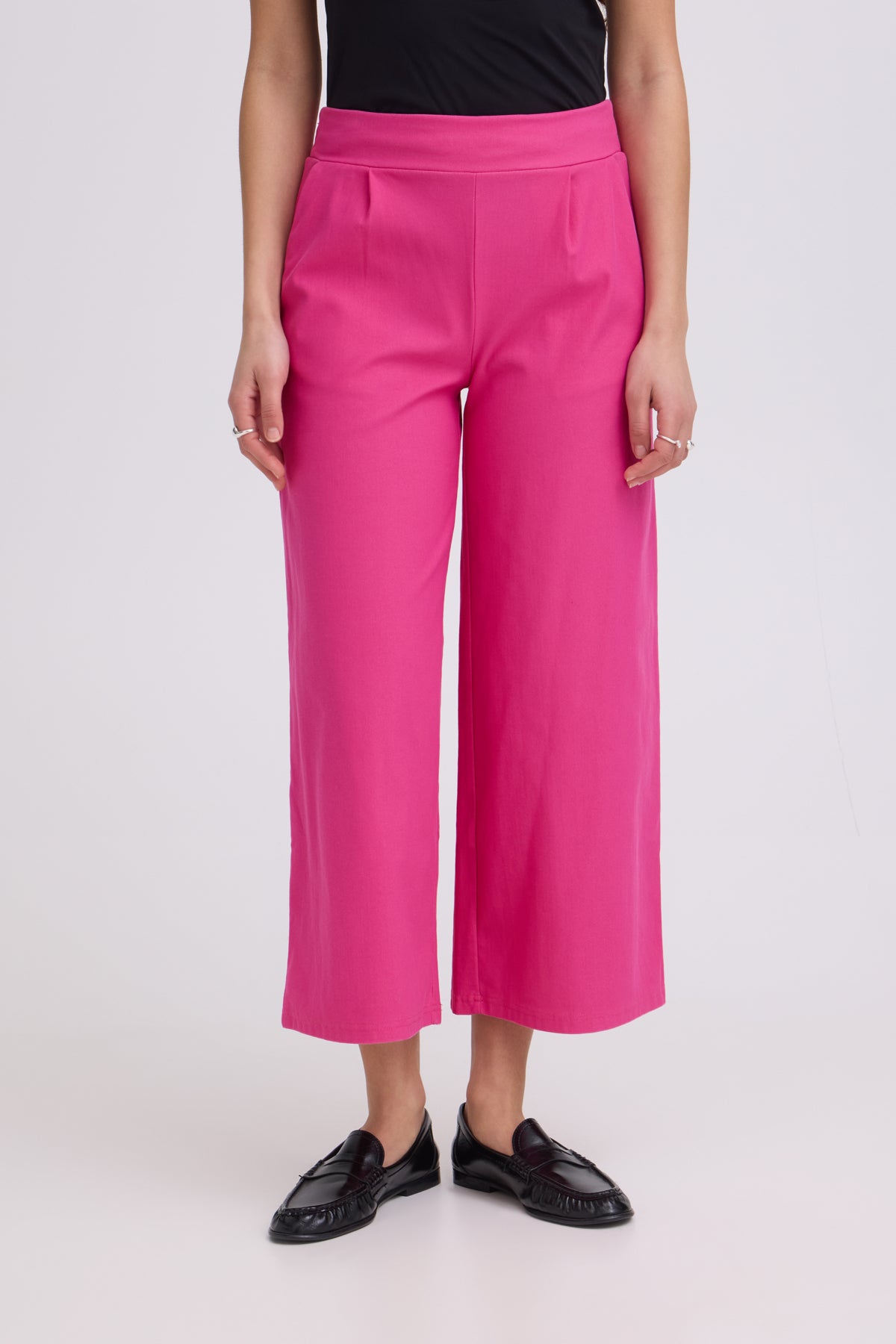 IhKate Denim Pants in Very Berry
