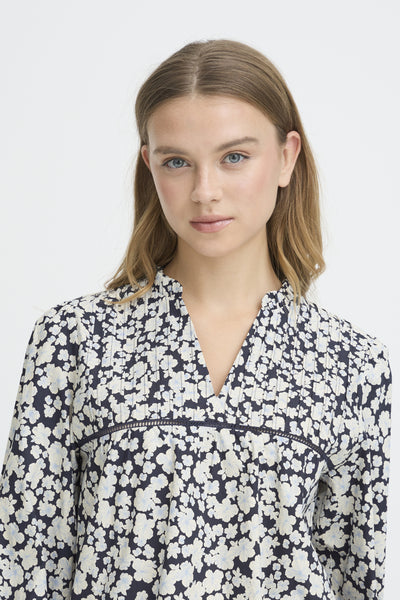 IhKelia Blouse