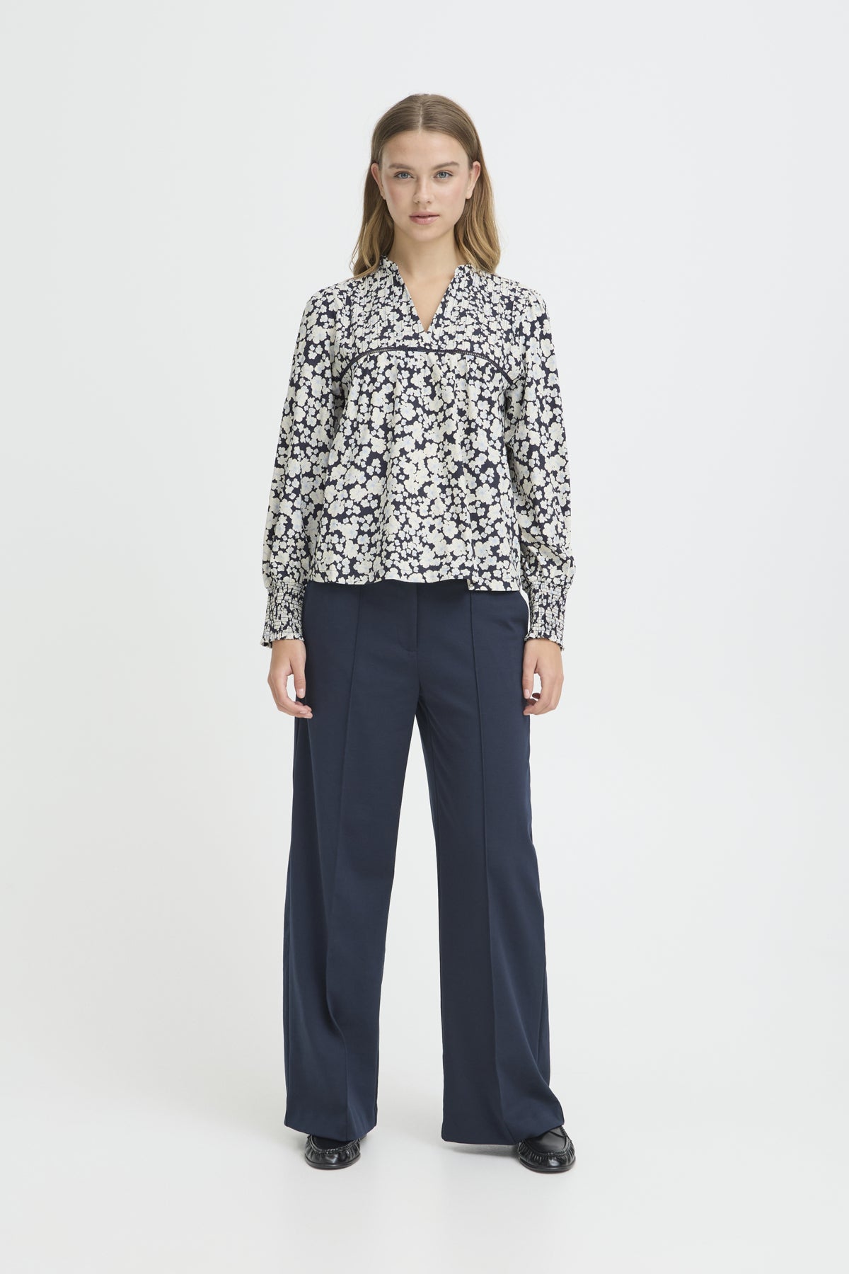 IhKelia Blouse