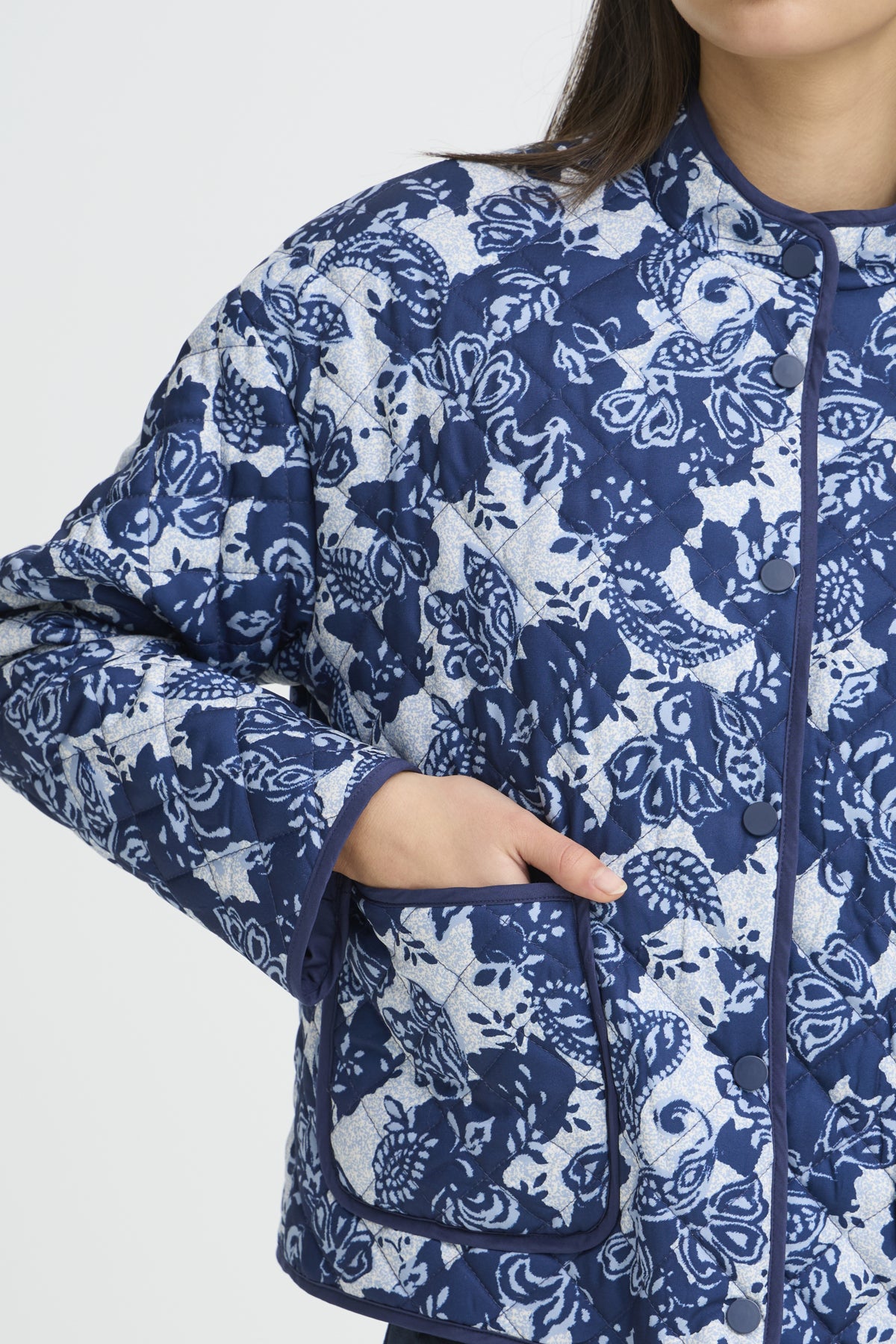 IhLivanta Jacket - Colour Options