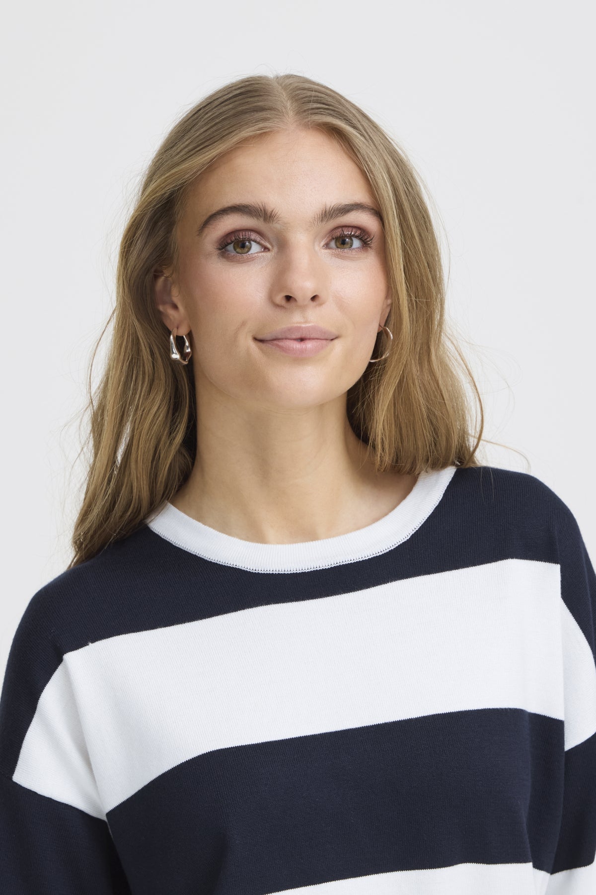 IhLuls Loose short sleeve Pullover - Colour Options