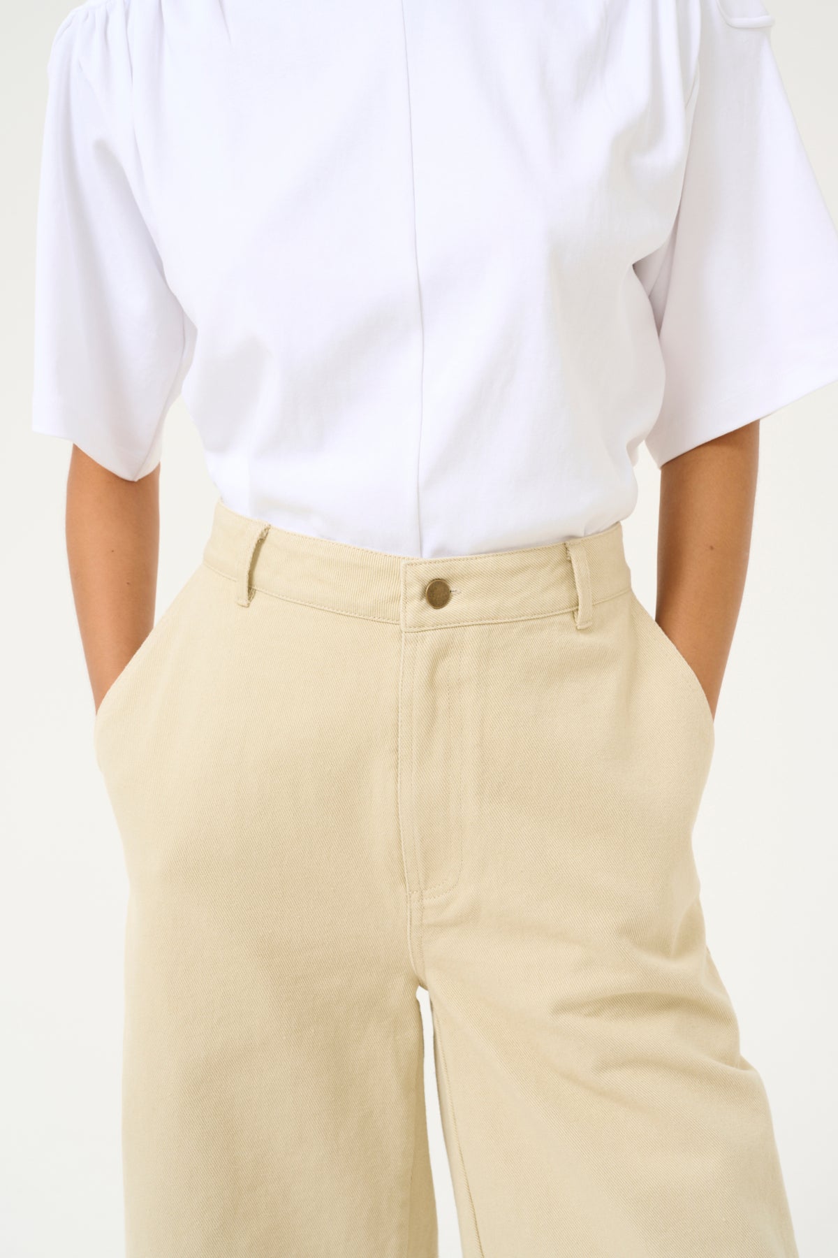 KBVary Wide Shoulder Tee - Colour Options