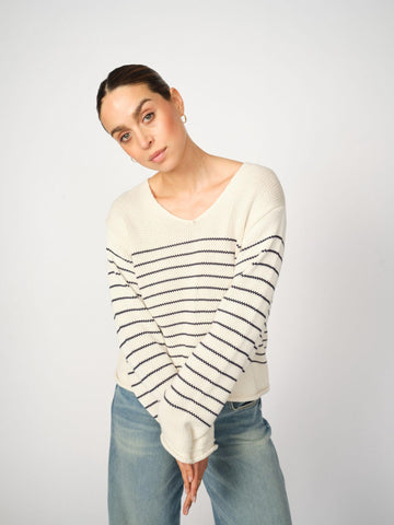 MMBine V-Neck Stripe Knit