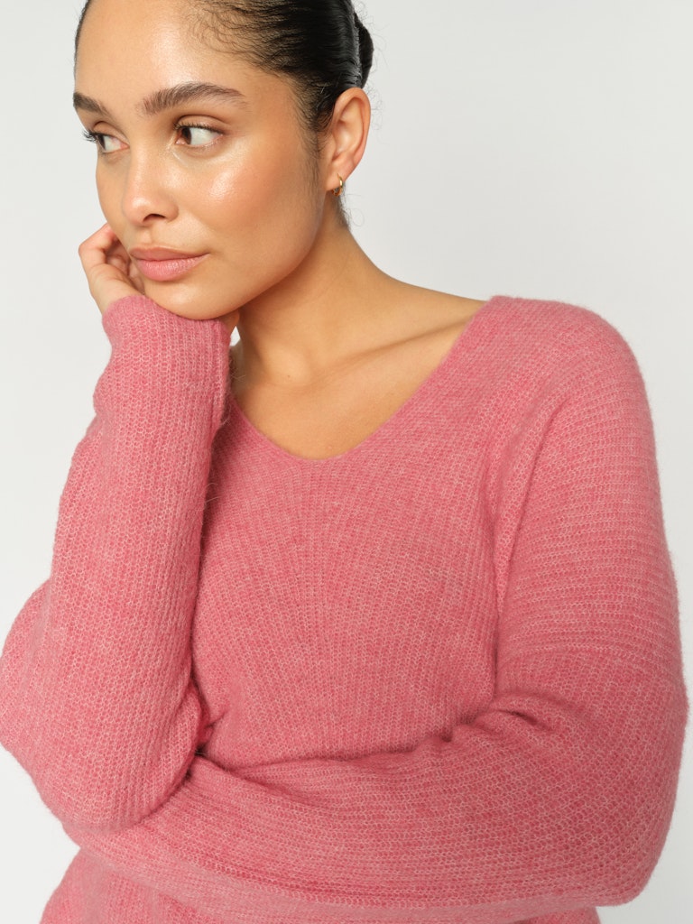MMThora V-Neck Knit in Dusty Rose