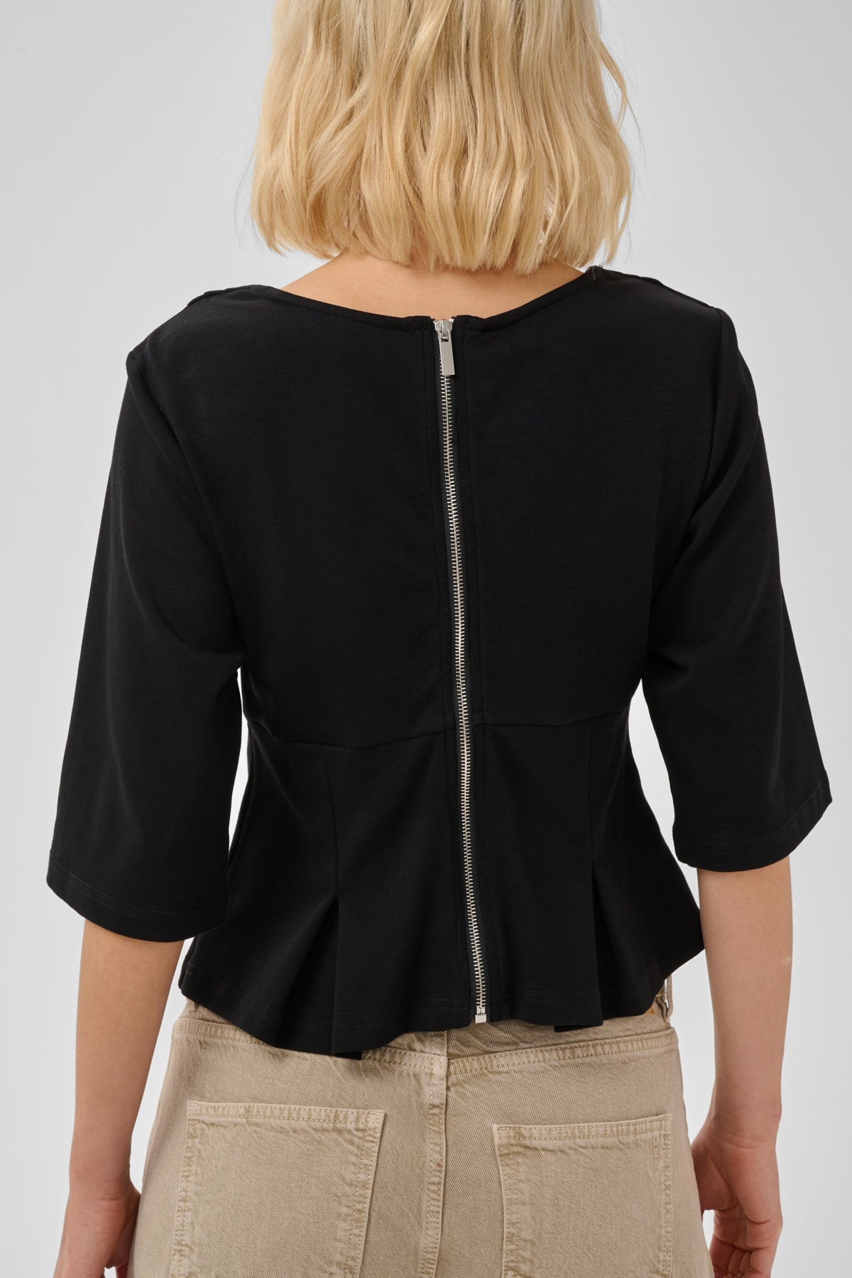 MWApir Pleat Tee