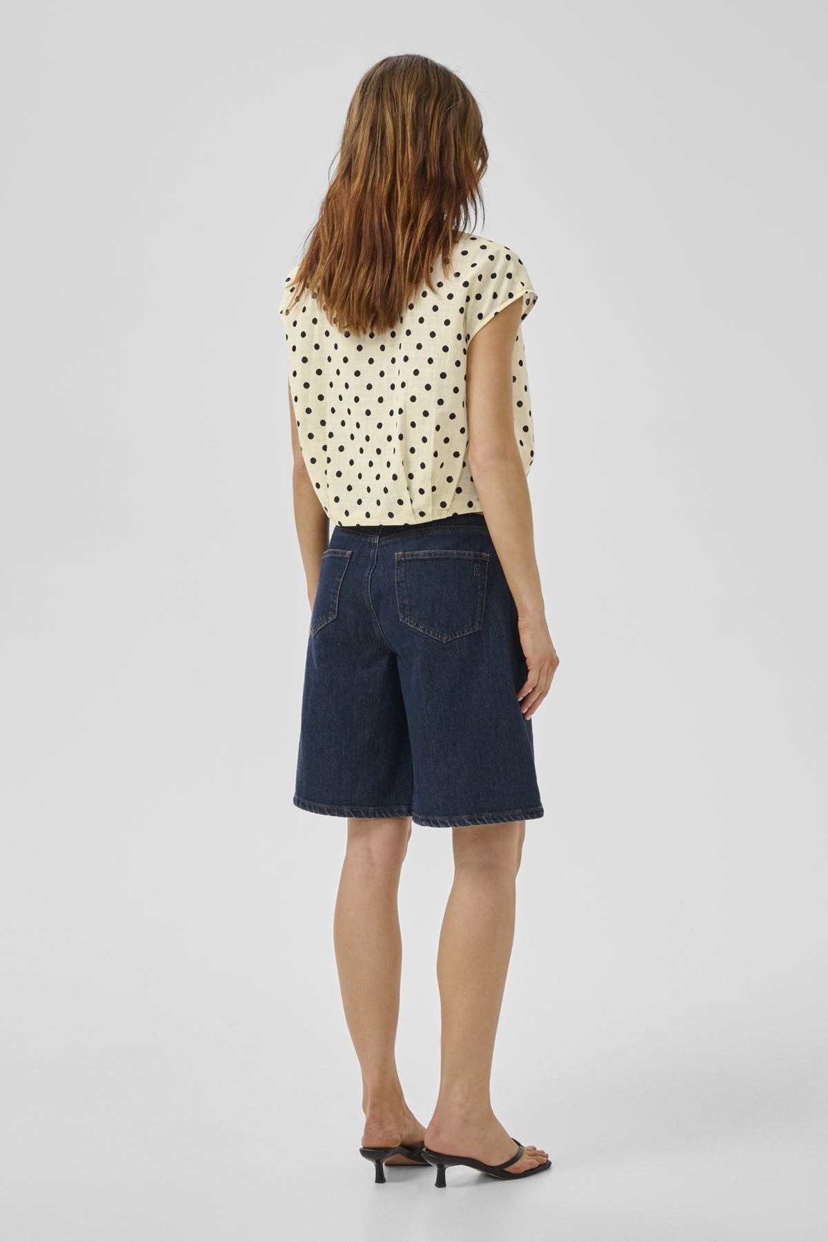 MWNada Short Shirt