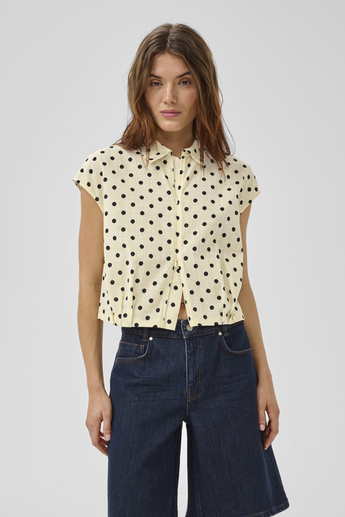 MWNada Short Shirt
