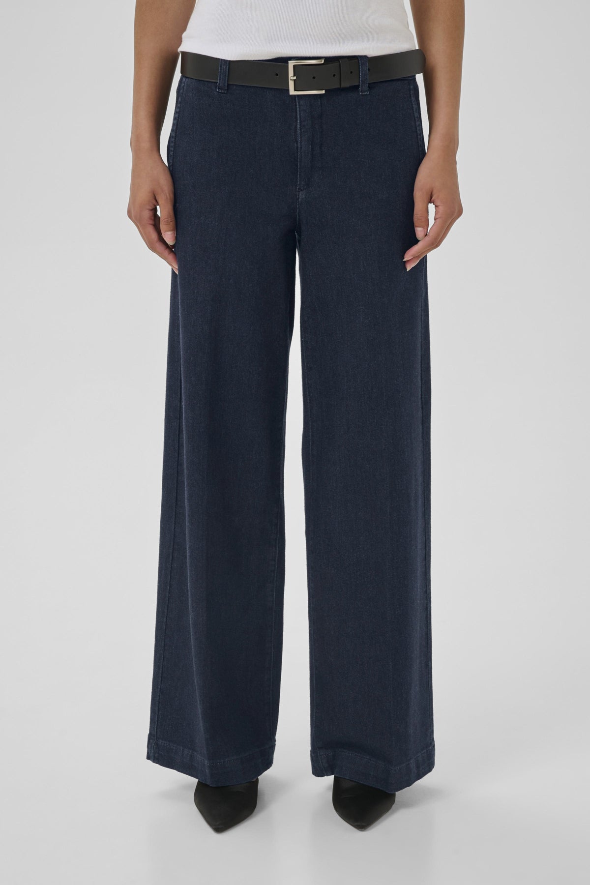 MWSoffi 115 Mid X-Wide jeans