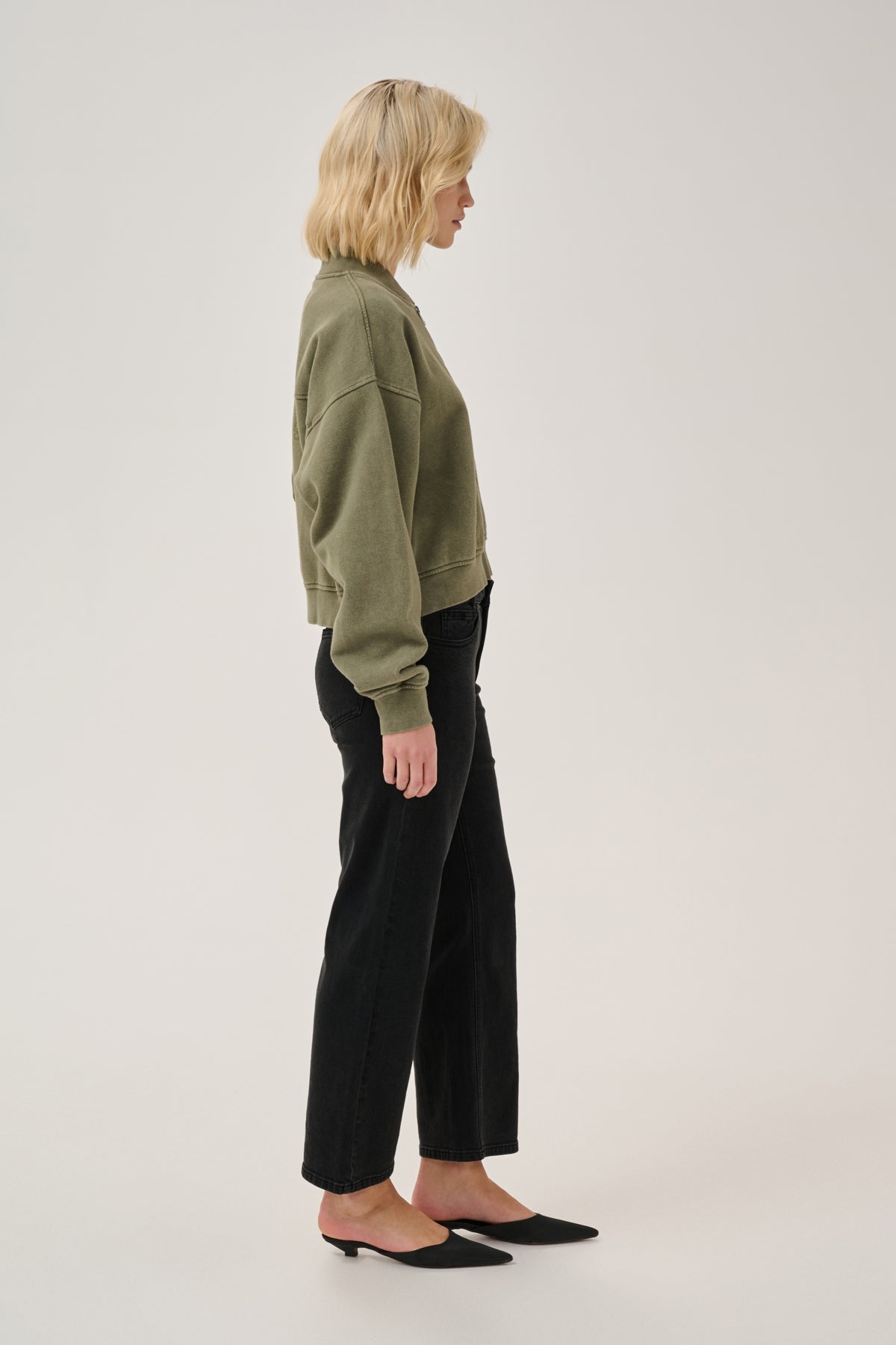 MWValla 144 Straight Leg Jeans - Colour Options