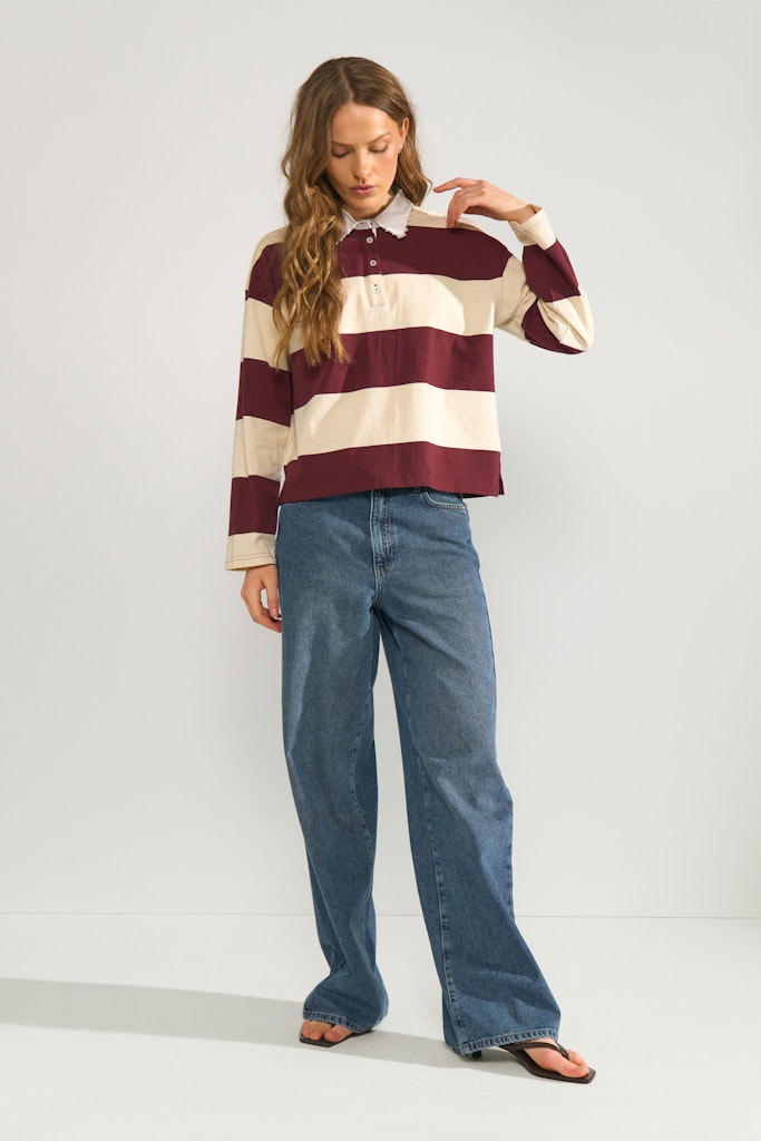 NuDarin Sweater