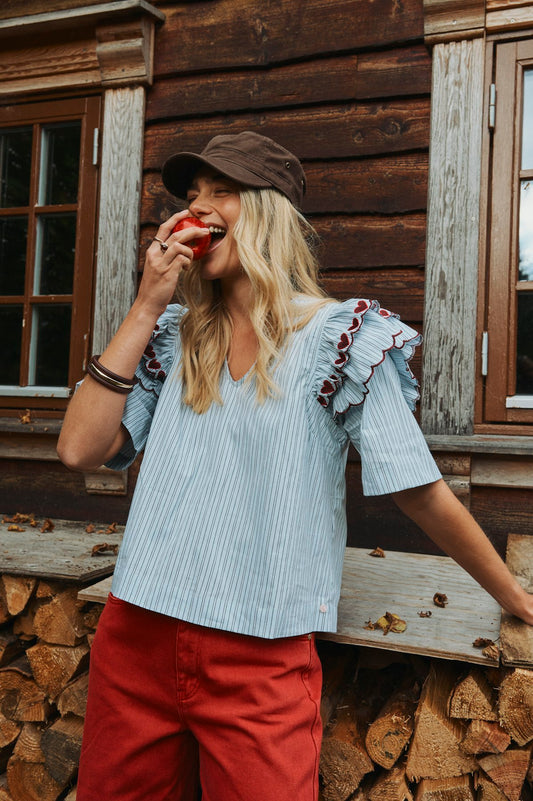 NuDitty Blouse