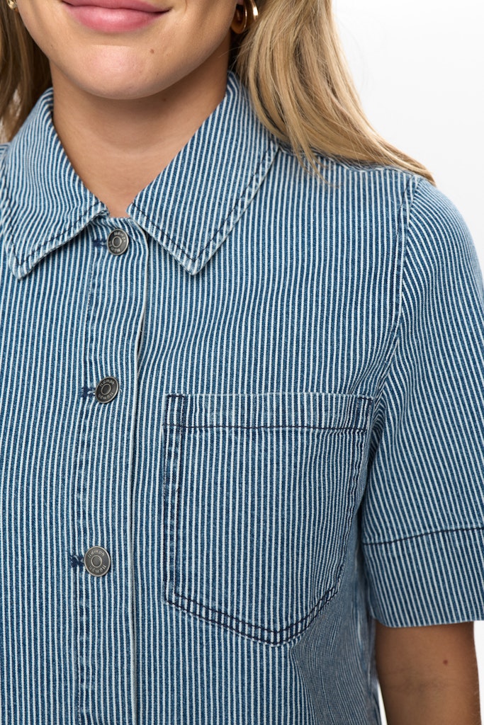 NuErina Shirt
