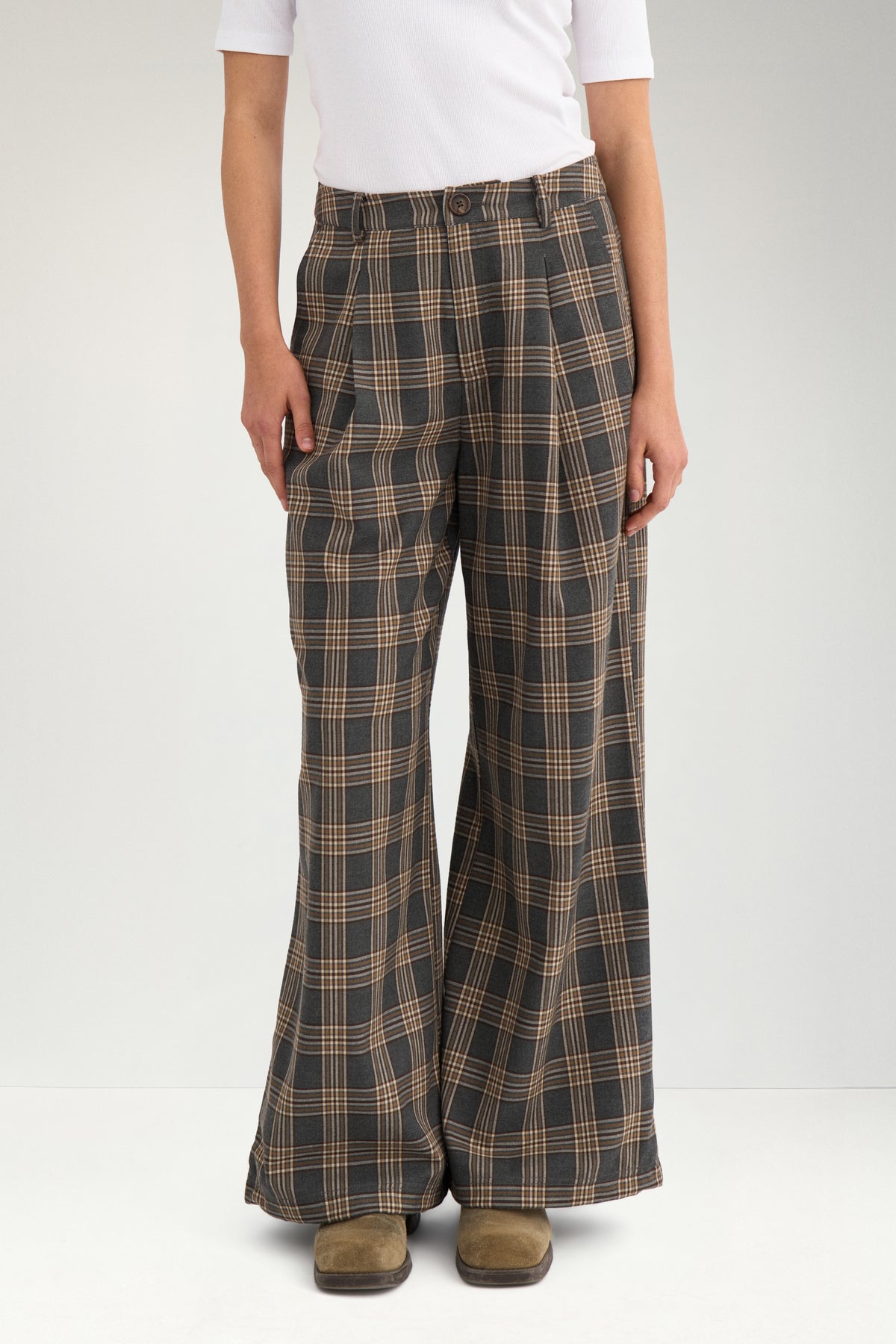 NuKamala Trousers