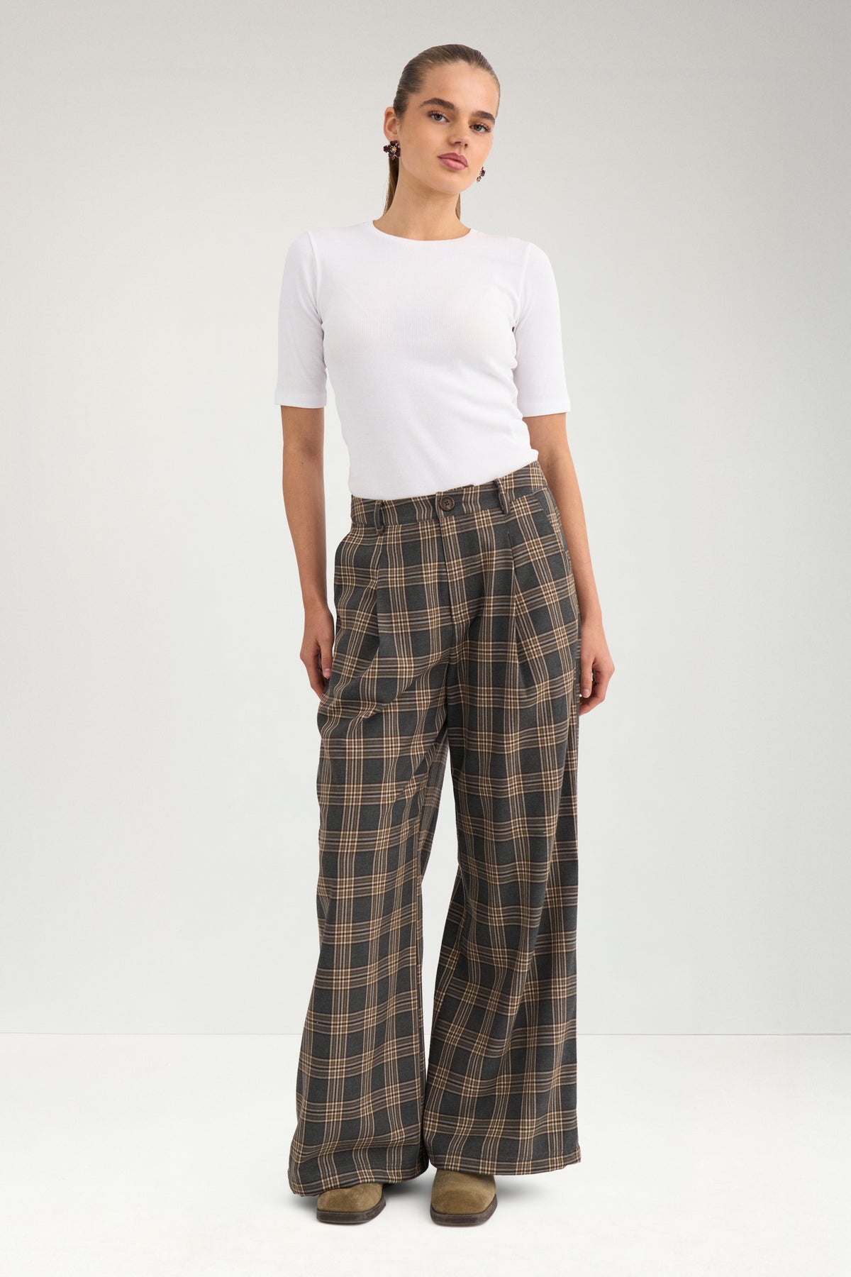 NuKamala Trousers