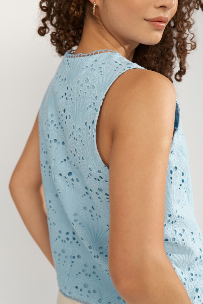 NuMaya Vest