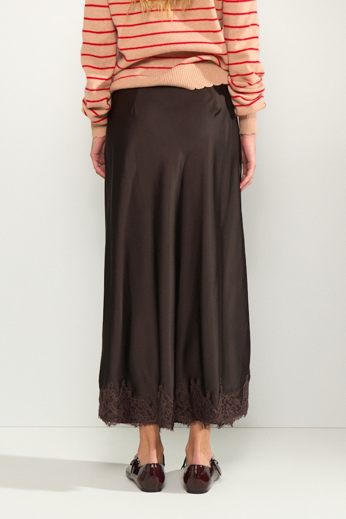 NuNadine Skirt