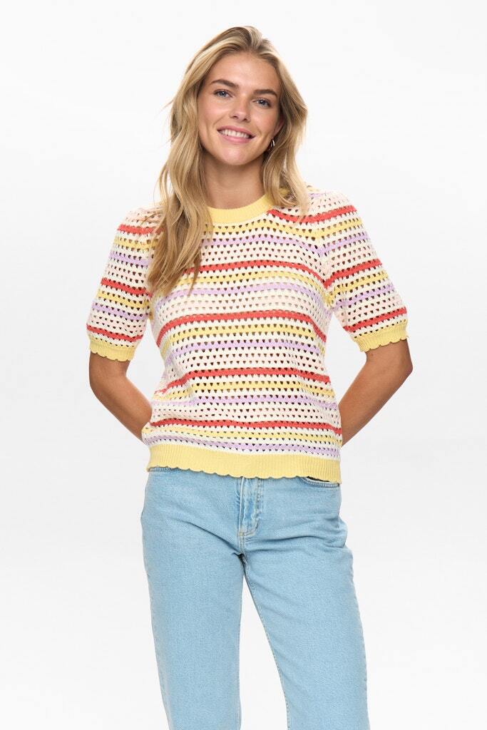 NuNancy Pullover - Colour Options
