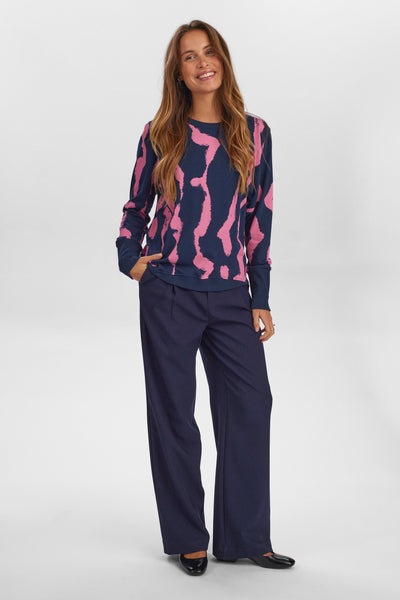 NuNikola Strokes Sweater - Colour Options