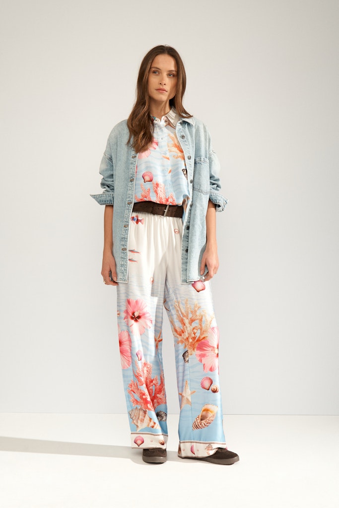 NuOceana sleeveless shirt