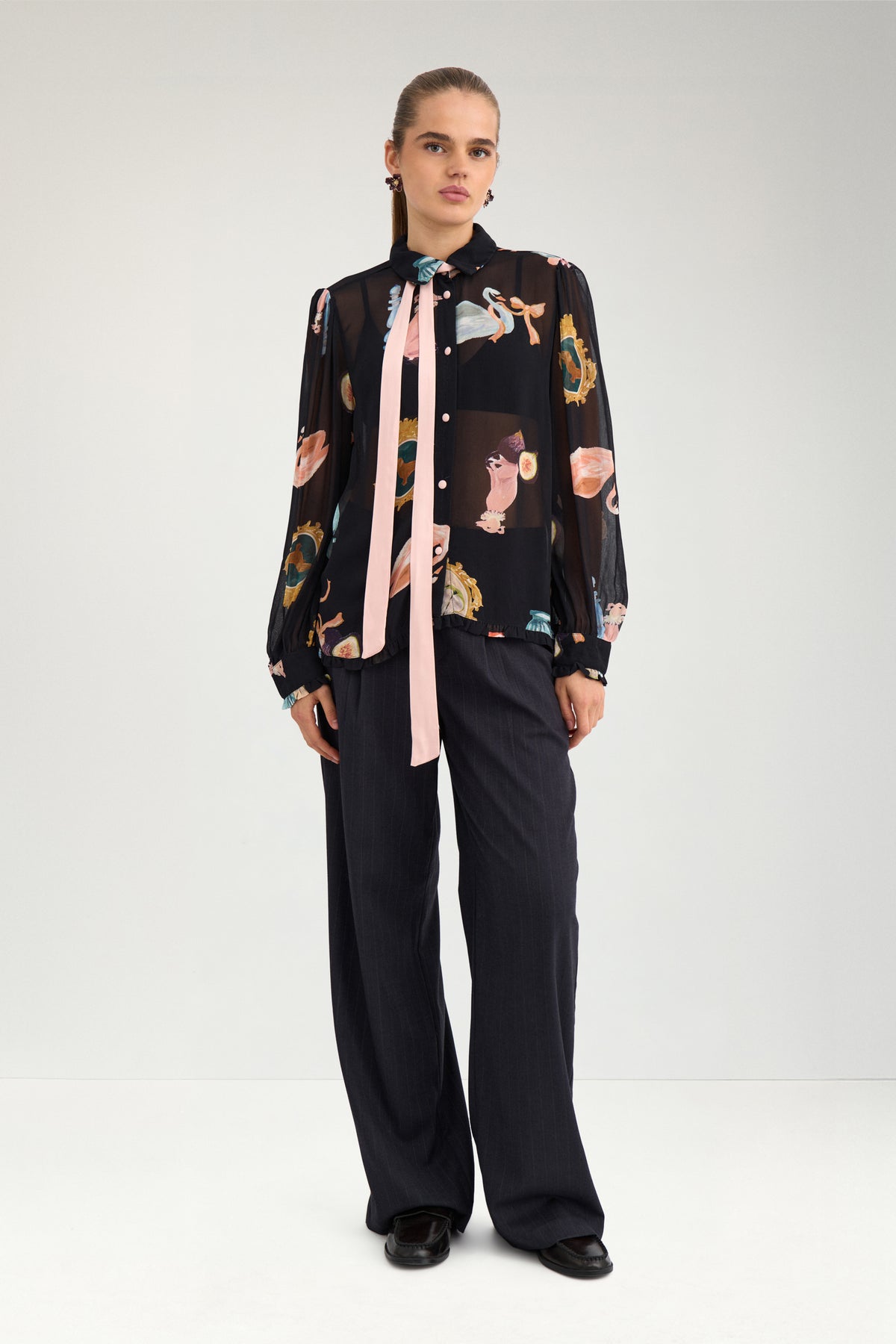 NuOphelia Shirt