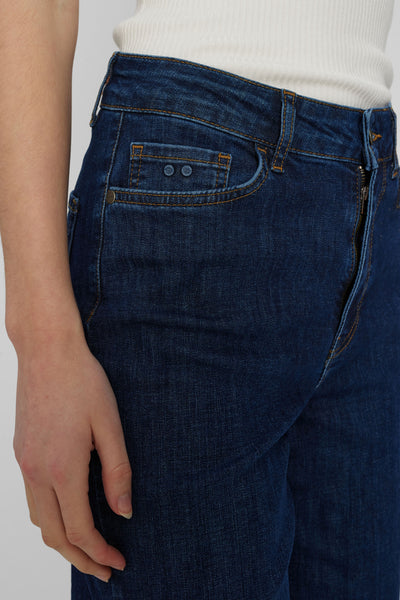 NuParis Cropped Jeans