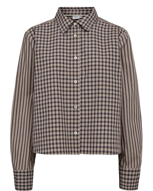 NuRiya Shirt