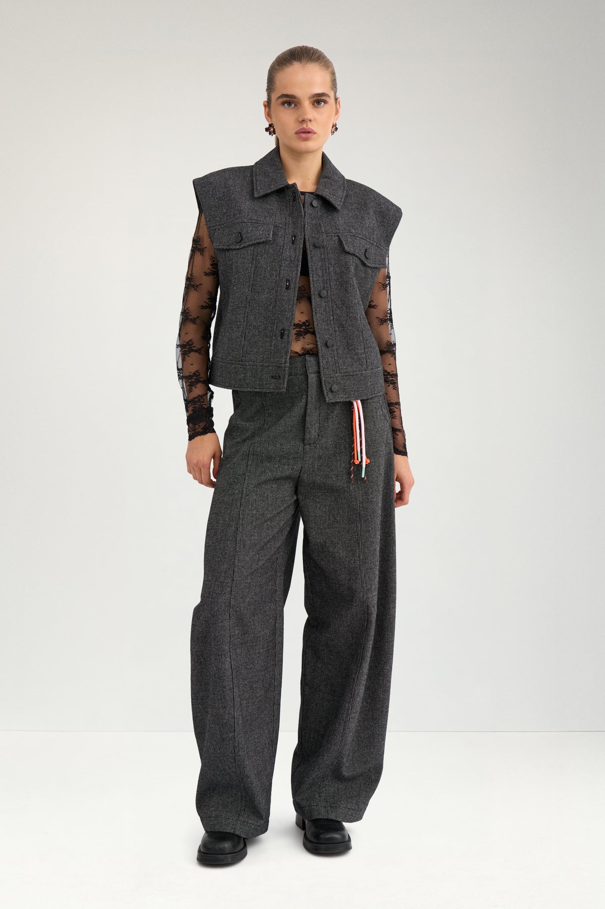 NuRoki Vest
