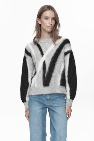 NuSuri Brushed Pattern Pullover